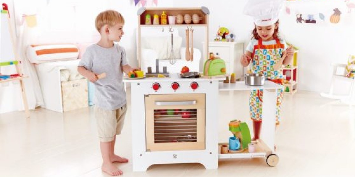 Ξύλινα Εκπαιδευτικά Παιχνίδια Ρόλων για Παιδιά και Ποια τα Οφέλη τους