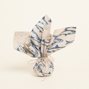 Beauty Home ΜΑΝΤΗΛΙ 27 x 27 cm  ΨΑΡΙΑ ΜΕ ΟΨΗ ΖΩΓΡΑΦΙΣΜΕΝΑ ΣΤΟ ΧΕΡΙ 140 CM