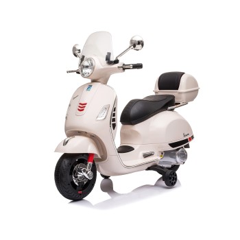 Electric motorcycle Vespa GTS Super white