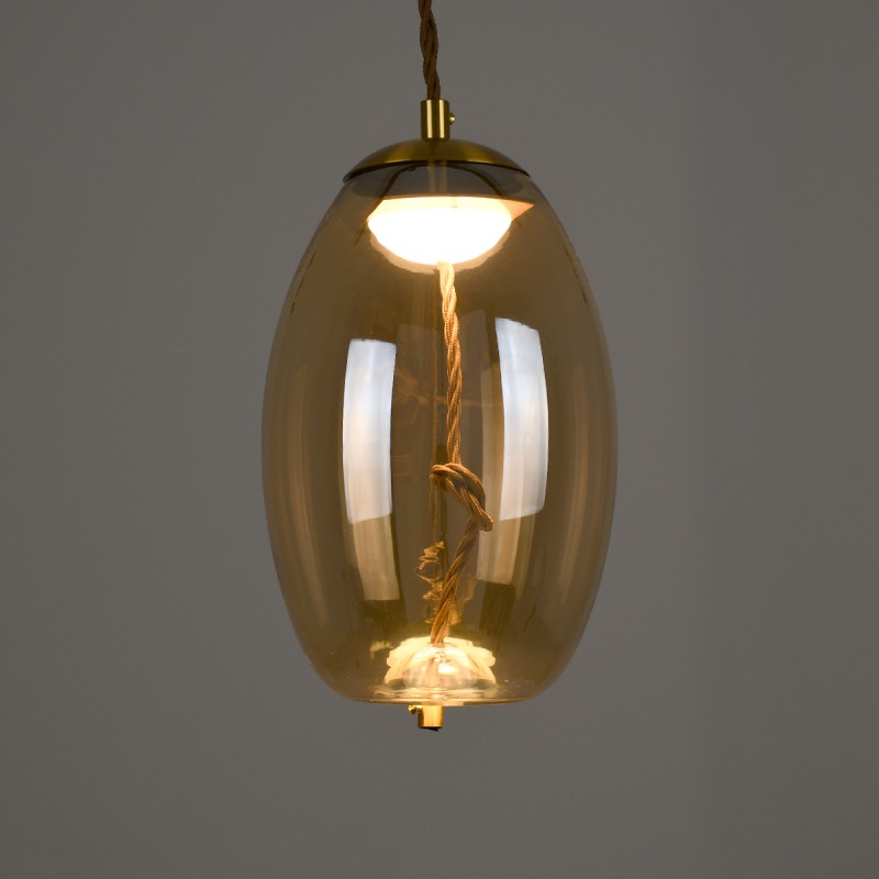 GloboStar® ΑΧΤΟΝ 00754 Μοντέρνο Κρεμαστό Φωτιστικό Ανάρτηση LED 7W 500 lm 180° AC 100-240V IP20 Θερμό Λευκό 2700K Μελί Γυαλί με Χρυσό Μέταλλο - Μ17 x Π17 x Υ18cm - 2 Xρόνια Εγγύηση