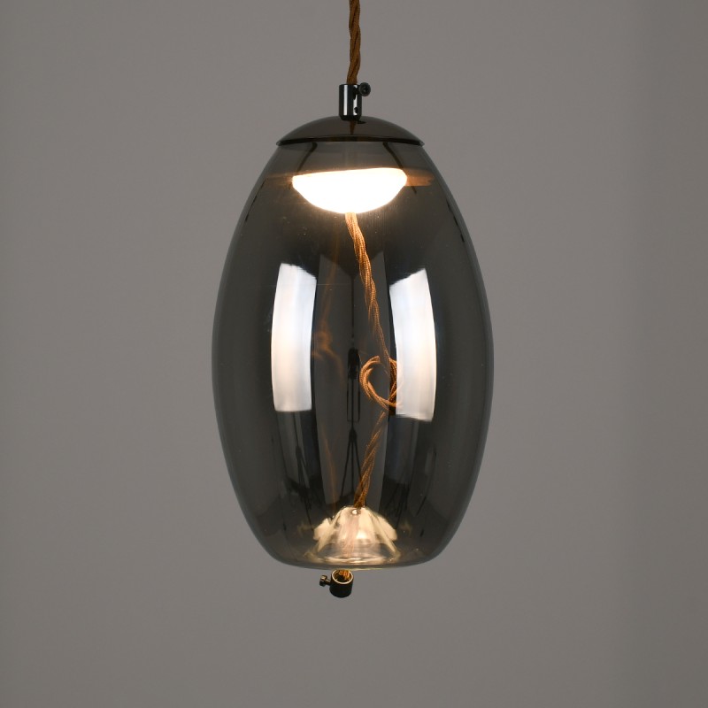 GloboStar® ΑΧΤΟΝ 00755 Μοντέρνο Κρεμαστό Φωτιστικό Ανάρτηση LED 7W 500 lm 180° AC 100-240V IP20 Θερμό Λευκό 2700K Μαύρο Γυαλί με Μαύρο Μέταλλο - Μ17 x Π17 x Υ18cm - 2 Xρόνια Εγγύηση