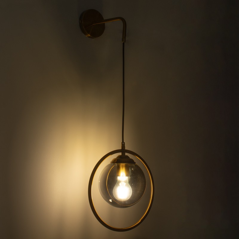 GloboStar® VIENNA 00923 Μοντέρνο Επιτοίχιο Φωτιστικό Απλίκα Μονόφωτο 1 x E27 IP20 Χρυσό Μέταλλο με Ασημί Γυαλί - Μ25 x Π23 x Υ27cm