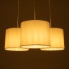 GloboStar® RAMSON 01526 Μοντέρνο Κρεμαστό Φωτιστικό Καπέλο Τρίφωτο 3 x E27 IP20 Λευκό Ύφασμα με Μπεζ Ξύλο - Μ65 x Π65 x Υ20cm