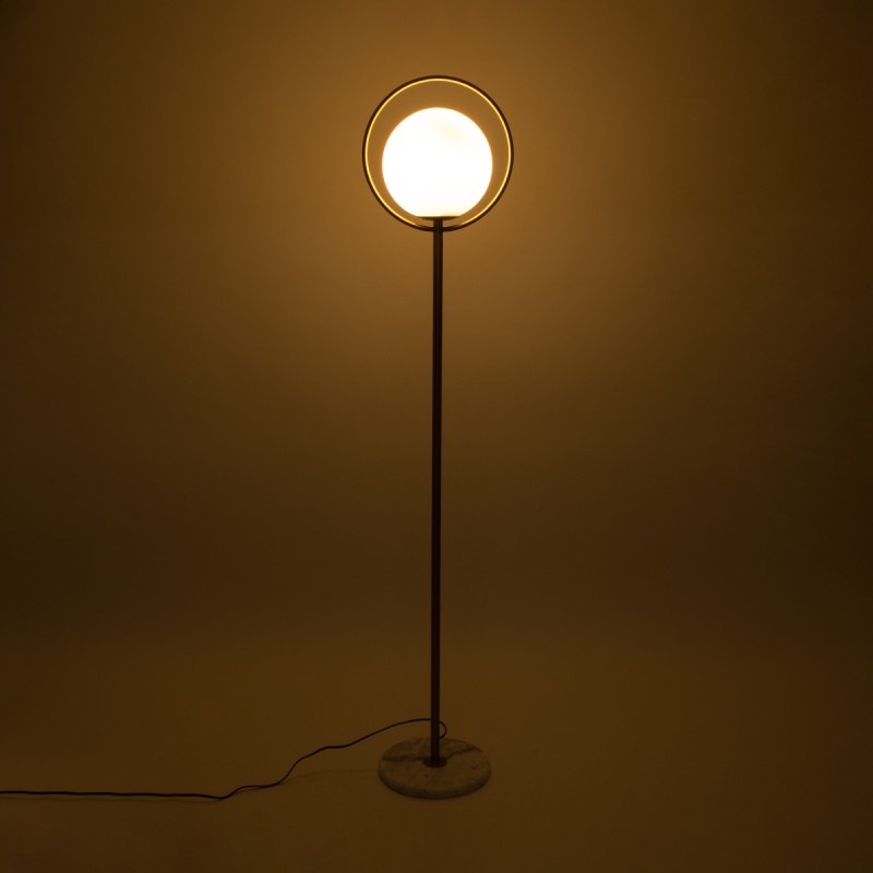 GloboStar® VERSAILLES 01543 Μοντέρνο Επιδαπέδιο Φωτιστικό Μονόφωτο 1 x E27 IP20 Χρυσό Αλουμίνιο , Λευκό Γυαλί με Γκρι Μάρμαρο - Μ35 x Π35 x Υ170cm