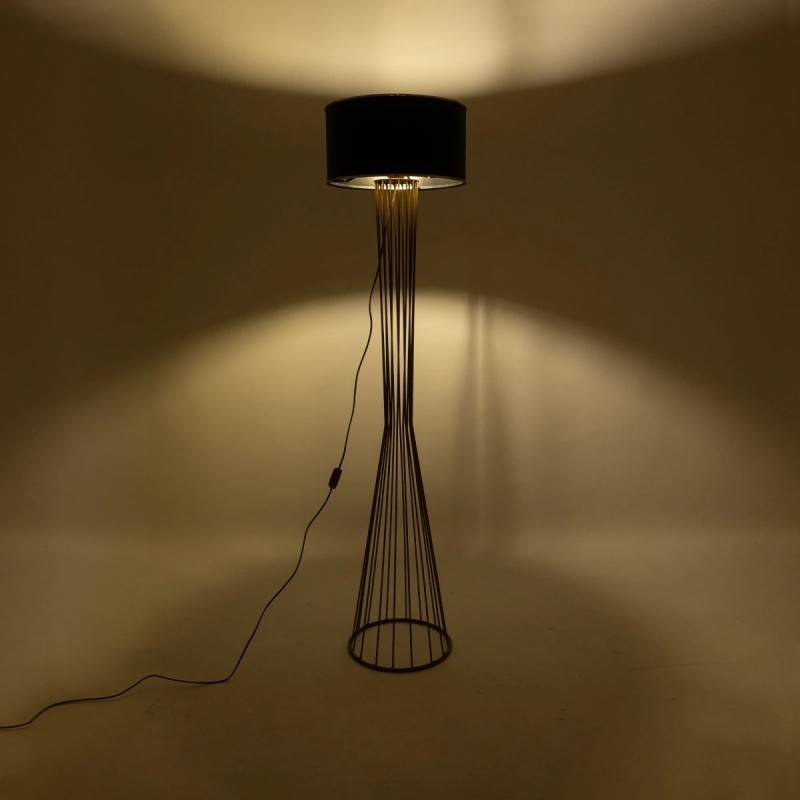 GloboStar® NOVA 201-0041 Μοντέρνο Επιδαπέδιο Φωτιστικό 1 x E27 IP20 Χρυσό Μεταλλό με Μαύρο Ύφασμα - Μ38 x Π38 x Υ155cm