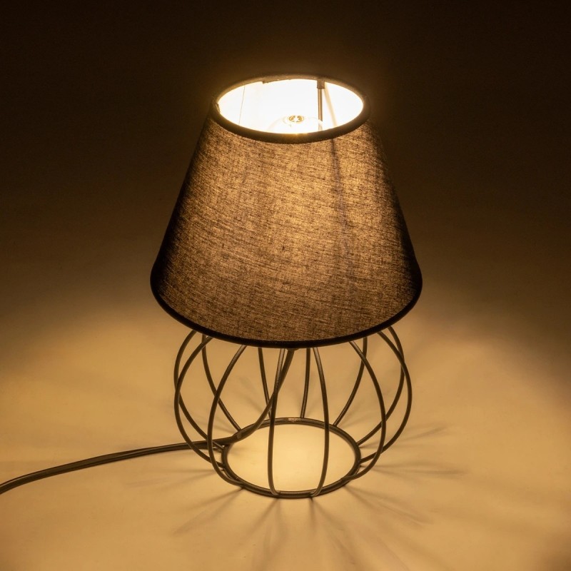 GloboStar® SHAPE 202-0057 Μοντέρνο Eπιτραπέζιο Φωτιστικό Μονόφωτο 1 x E27 IP20 Μαύρο Μέταλλο με Μαύρο Ύφασμα - Μ40 x Π40 x Υ27cm