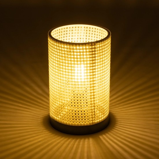 GloboStar® CYLINDER 203-0184 Μοντέρνο Επιτραπέζιο Φωτιστικό Μονόφωτο 1 x E27 IP20 Μαύρη Βάση με Λευκό Διάτρητο Υφασμα - Μ14 x Π14 x Υ21cm