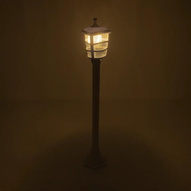 GloboStar® ZARDIN 203-0240 Vintage Επιδαπέδιο Φωτιστικό Φαναράκι Μονόφωτο 1 x E27 IP44 Λευκό Πλαστικό Σώμα - Μ16 x Π16 x Υ100cm