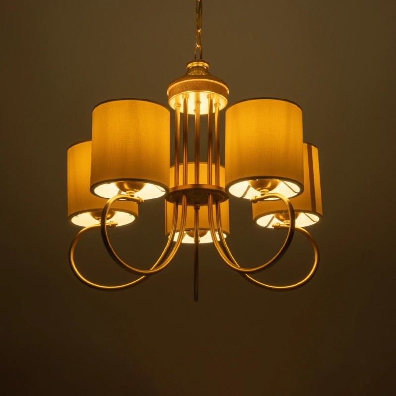 GloboStar® TRITON 203-0254 Vintage Κρεμαστό Φωτιστικό Καπέλο Πολύφωτο 5 x E27 IP20 Χρυσό Μέταλλο με Μπέζ Ύφασμα - Μ50 x Π50 x Υ48cm