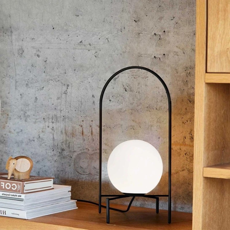 GloboStar® SPIDY 204-0139 Μοντέρνο Eπιτραπέζιο Φωτιστικό Μονόφωτο 1 x E27 IP20 Μαύρο Μέταλλο με Λευκό Γυαλί - Μ20 x Π20 x Υ37cm