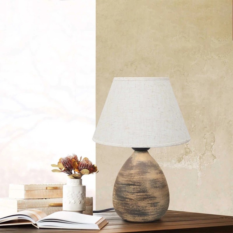 GloboStar® LISBON 204-0150 Vintage Eπιτραπέζιο Φωτιστικό Μονόφωτο 1 x E27 IP20 Καφέ Κεραμικό με Μπεζ Ύφασμα - Μ22 x Π22 x Υ30cm