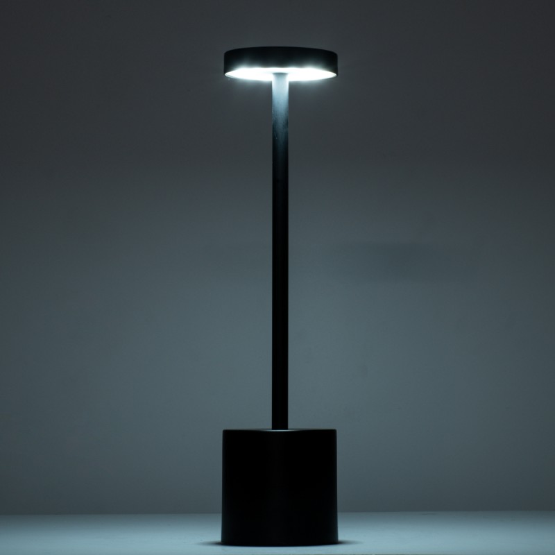 GloboStar® JOJO 76522 Μοντέρνο Επιτραπέζιο Φωτιστικό Πορτατίφ LED 1.5W 105lm 120° DC 5V Επαναφορτιζόμενο με Μπαταρία Li-ion 1800mAh - Διακόπτη Αφής με 3 Εναλλαγές Φωτισμού CCT Θερμό - Φυσικό - Ψυχρό 1500K - 4500K - 6000K Dimmable - D8 x H34cm - Χάλκινο