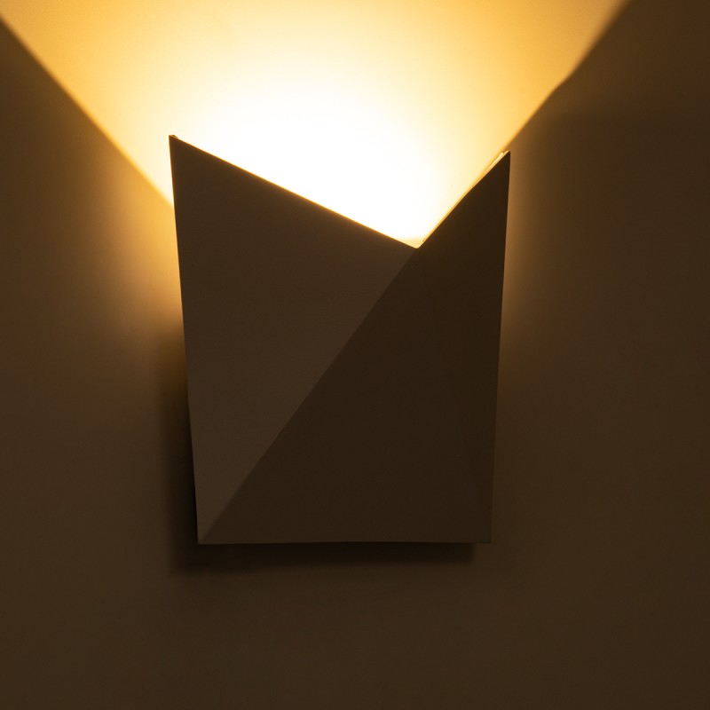 GloboStar® STEALTH 60518 Φωτιστικό Τοίχου - Απλίκα Αρχιτεκτονικού Φωτισμού Εσωτερικού/Εξωτερικού Χώρου Up or Down LED 10W 1000lm 60° AC220-240V Αδιάβροχο IP65 - Σώμα Αλουμινίου & Tempered Glass - Μ17 x Π17 x Υ7.5cm - Θερμό Λευκό 2700K - Λευκό - Bridge