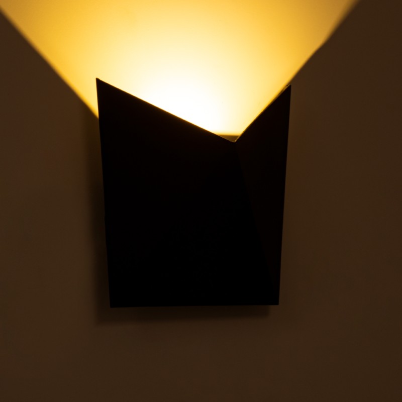 GloboStar® STEALTH 60520 Φωτιστικό Τοίχου - Απλίκα Αρχιτεκτονικού Φωτισμού Εσωτερικού/Εξωτερικού Χώρου Up or Down LED 10W 1000lm 60° AC220-240V Αδιάβροχο IP65 - Σώμα Αλουμινίου & Tempered Glass - Μ17 x Π17 x Υ7.5cm - Θερμό Λευκό 2700K - Μαύρο - Bridge