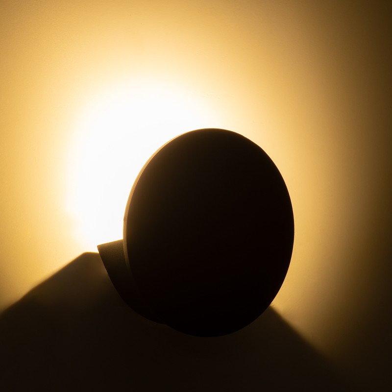 GloboStar® REDONDO 60574 Φωτιστικό Τοίχου - Απλίκα Αρχιτεκτονικού Φωτισμού Εσωτερικού/Εξωτερικού Χώρου Up or Down LED 10W 1000lm 60° AC220-240V Αδιάβροχο IP65 - Σώμα Αλουμινίου & Tempered Glass - Μ14 x Π14 x Υ4.5cm - Θερμό Λευκό 2700K - Μαύρο - Bridge