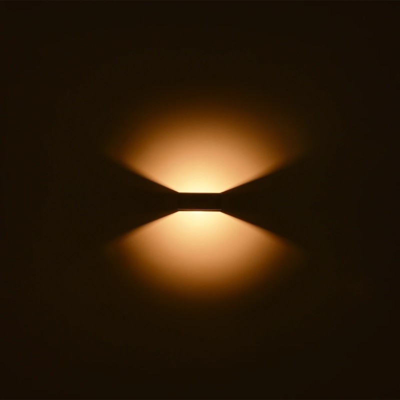 kelvo® AURA KLV-101-0116 Μοντέρνο Φωτιστικό Τοίχου - Απλίκα LED 7W 875lm 45° AC 220-240V Αδιάβροχο IP65 Θερμό Λευκό 2700K - Bridgelux COB Chip & TÜV SÜD Driver - Μαύρο Ματ - Μ13 x Π15 x Υ4.5cm - 5 Χρόνια Εγγύηση