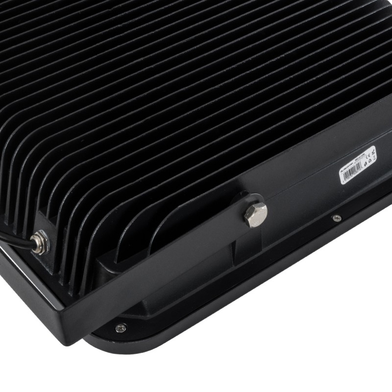 GloboStar® TITAN 61436 Επαγγελματικός Προβολέας για Γήπεδα Tennis & Ποδοσφαίρου 5x5 LED 540W 67500lm 60°x90° FishEye AC 220-240V - Αδιάβροχος IP67 - Μ38 x Π8 x Υ42cm - Μαύρο - Φυσικό Λευκό 5000K - LUMILEDS Chips - TÜV Rheinland Certified - 5 Χρόνια Εγ