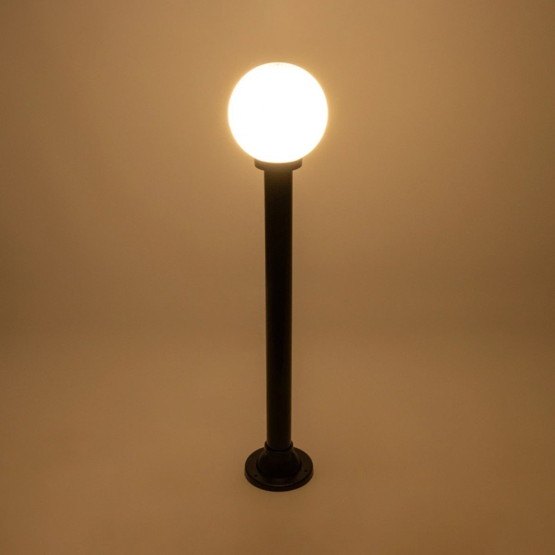 GLOBOSTAR® AGROS 61596 Φωτιστικό Κολωνάκι Κήπου με Ντουί 1 x E27 AC 220-240V Αδιάβροχο IP65 - Λευκό & Μάυρο - Μ20 x Π20 x Υ100cm