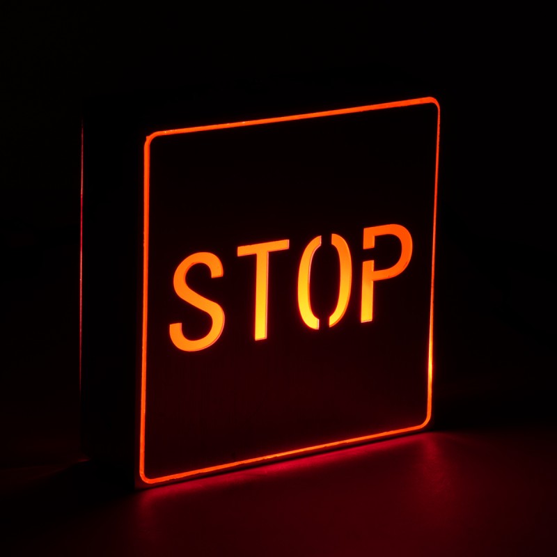 GloboStar® SENSATI 75653 Φωτιστικό Τοίχου Ένδειξης STOP LED 1W AC 220-240V IP20 - Σώμα Αλουμινίου - Μ11 x Π11 x Υ3cm - Κόκκινο