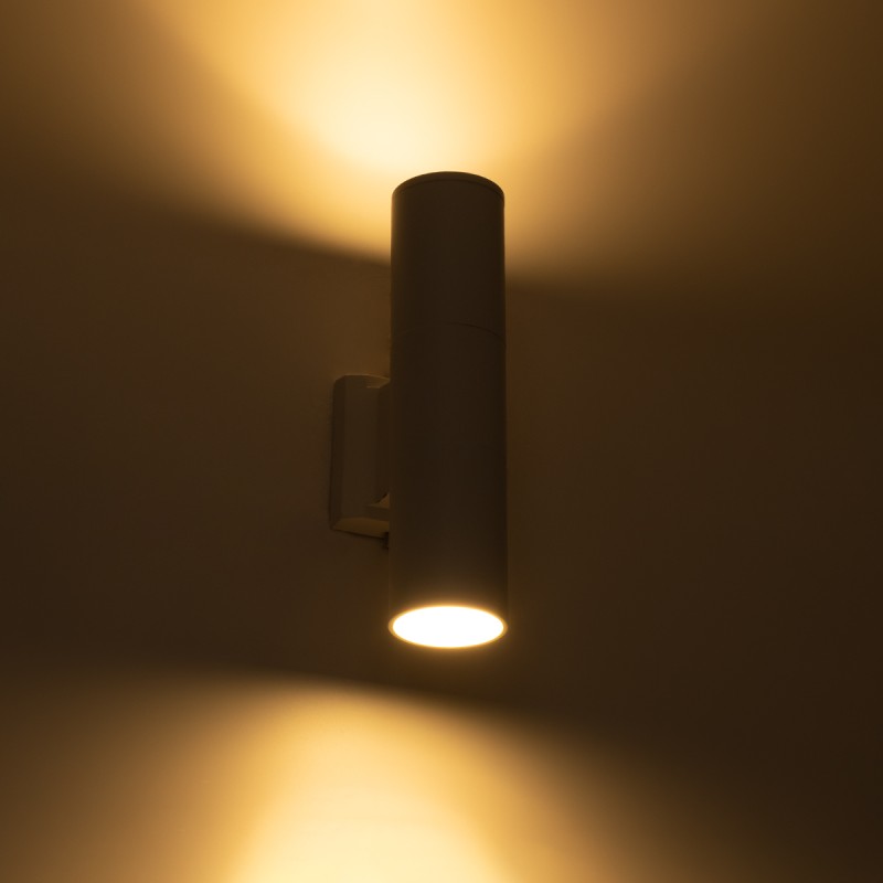 GLOBOSTAR® WALLY 77871 Μοντέρνο Φωτιστικό Τοίχου - Απλίκα με Ντουί 2 x GU10 AC 220-240V Αδιάβροχο IP65 - Λευκό Ματ - Μ6.4 x Π11 x Υ25cm