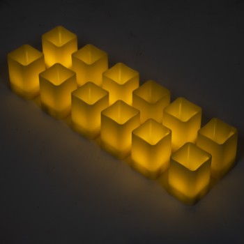 GloboStar® CANDLE 79539 ΣΕΤ 12 x Διακοσμητικά Realistic Κεράκια με LED Εφέ Κινούμενης Φλόγας - Μπαταρίας 12 x CR2032 Θερμό Λευκό 2700K Μπεζ L3.7 x W3.7 x H5.5cm