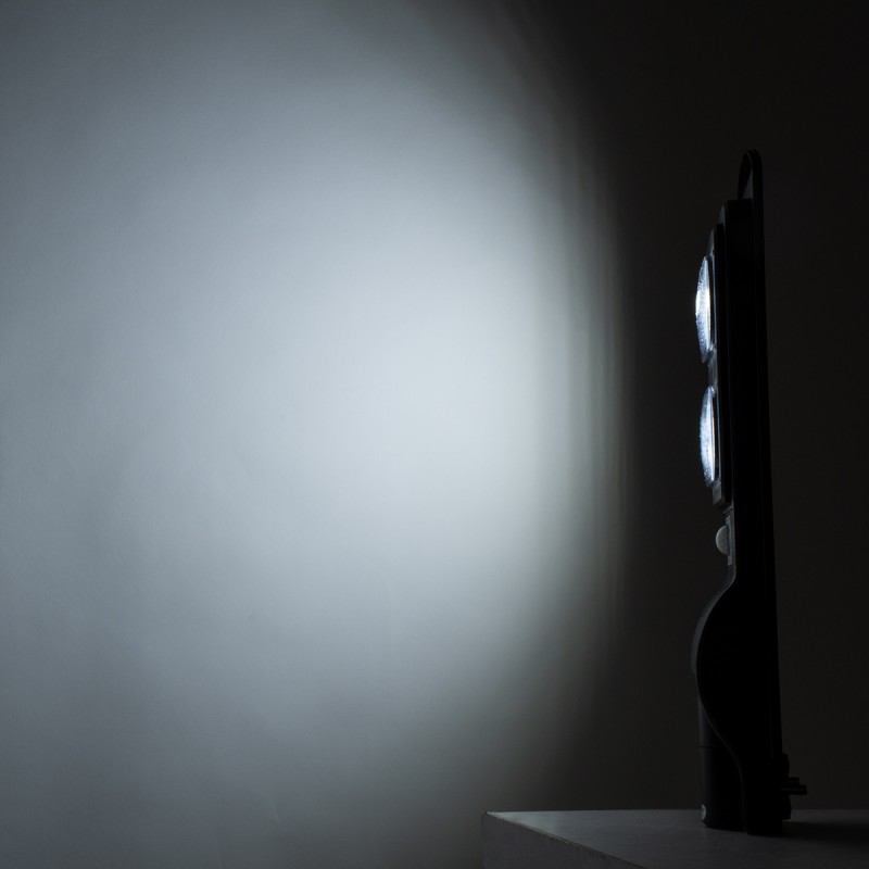 GLOBOSTAR® STREETB 85342 Φωτιστικό Δρόμου LED 60W 3000lm 120° DC 5V με Ενσωματωμένο Φωτοβολταϊκό Panel 6V 9W & Επαναφορτιζόμενη Μπαταρία Li-ion 3.2V 9000mAh με Αισθητήρα Κίνησης-Ημέρας-Νύχτας Αδιάβροχο IP65 Ψυχρό Λευκό 6000K - Μαύρο - Μ22 x Π50 x Υ6cm