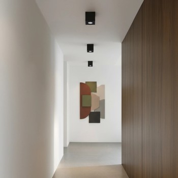 kelvo® AKIRA KLV-101-0028 Κινούμενο Φωτιστικό Downlight Σποτ για Λάμπα MR16 με Ντουί GU10 AC 220-240V IP20 - Μαύρο Ματ - Μ8 x Π8 x Υ10cm