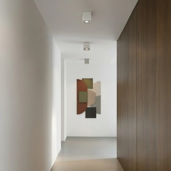 kelvo® AKIRA KLV-101-0030 Κινούμενο Φωτιστικό Downlight Σποτ για Λάμπα MR16 με Ντουί GU10 AC 220-240V IP20 - Νίκελ Βούρτσας - Μ8 x Π8 x Υ10cm