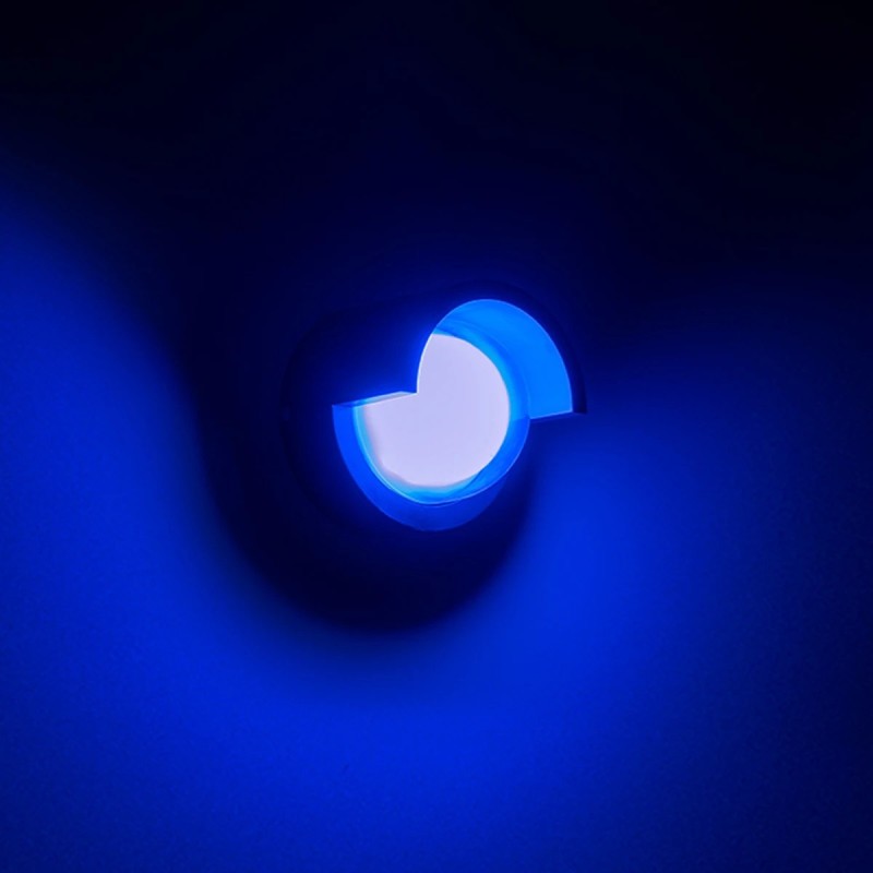 kelvo® NEXA KLV-101-0253 Φωτιστικό Τοίχου / Απλίκα LED 6W 360lm 180° AC 220-240V Αδιάβροχο IP65 Μπλε - Sanan SMD Chip & TÜV SÜD Driver - Μαύρο Ματ - Μ11 x Π9 x Υ11cm - 5 Χρόνια Εγγύηση