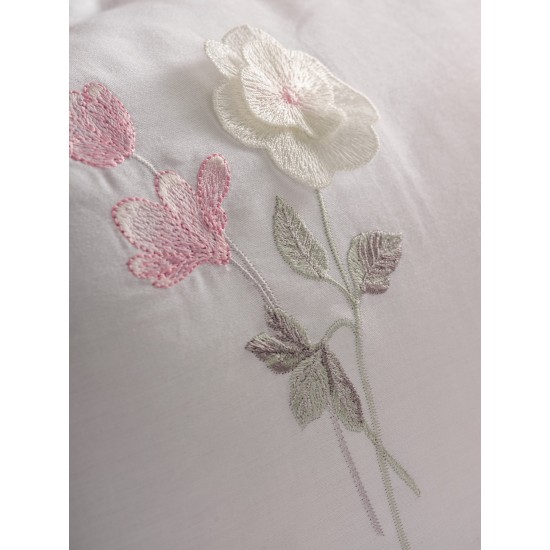 Satin Double Quilt Cover Set Jolie - Pink Pink
White Lessentiel Satin Double Quilt Cover Set Jolie - Pink Pink
White