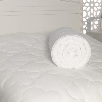 Single Quilt Bambu White