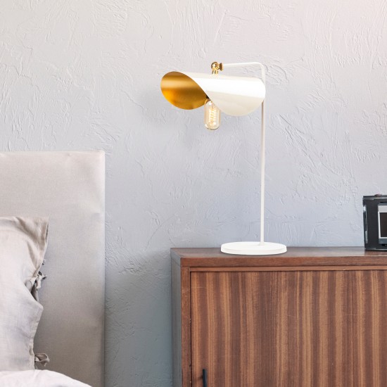 Table Lamp Sivani - MR - 844 White
Gold Table Lamp Sivani - MR - 844 White
Gold