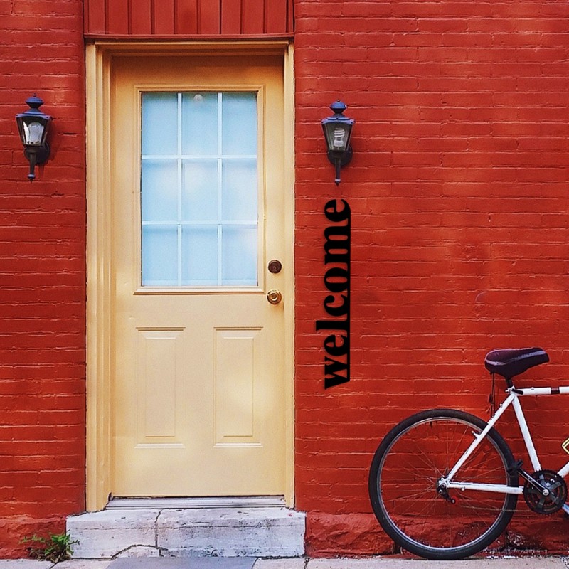 Wallxpert Decorative Metal Wall Accessory Welcome-5 Black