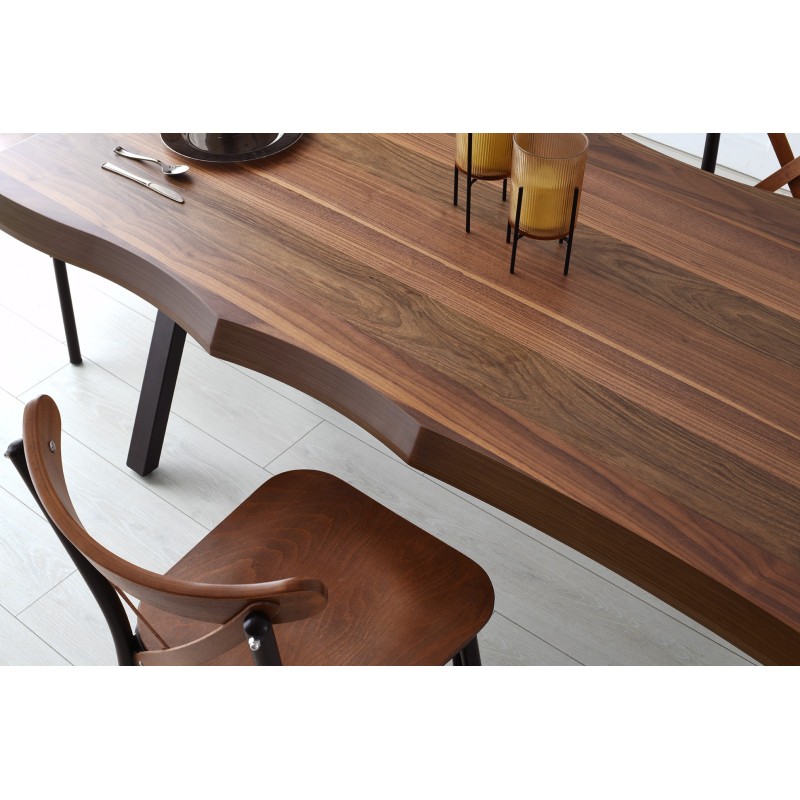 Dining Table Milano - 1031 Walnut