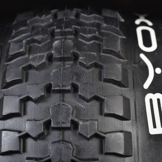Folding bicycle tire 27.5“ x 2.10 Folding bicycle tire 27.5“ x 2.10