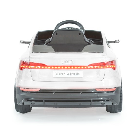 BO Audi Sportback white