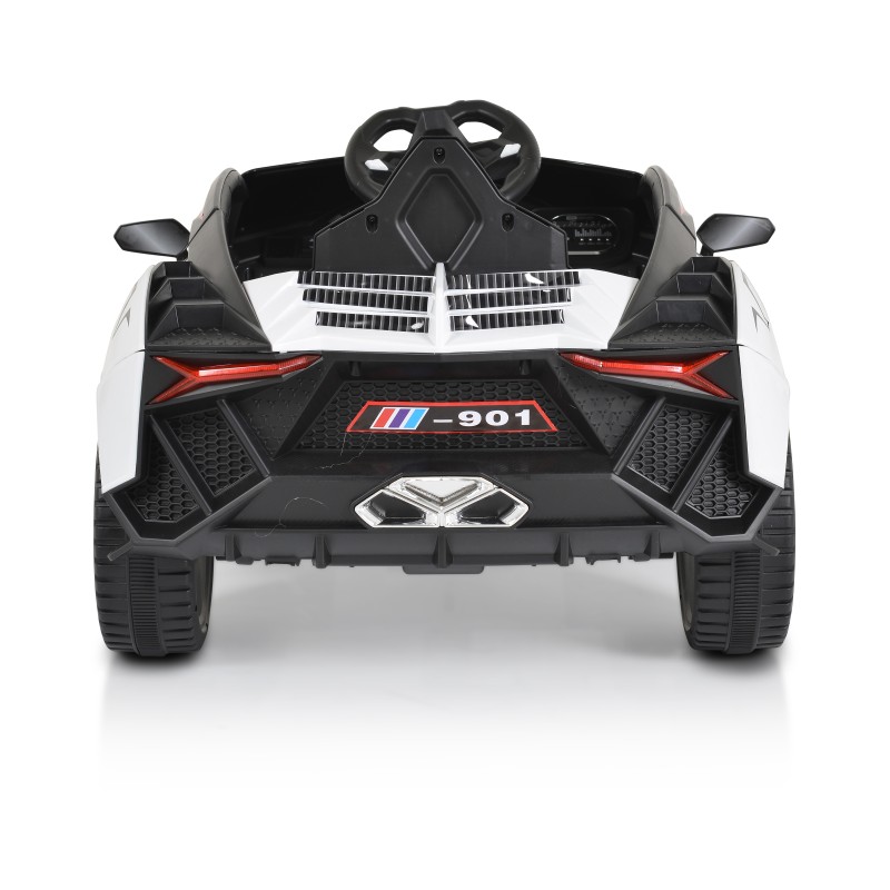 BO car Cordoba HS-901 white