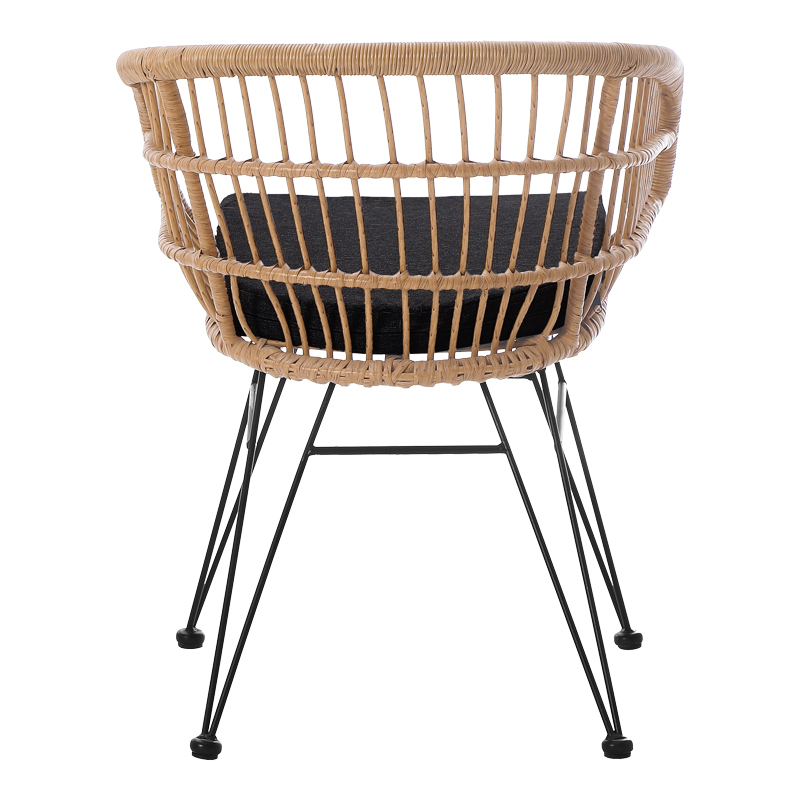Πολυθρόνα Naoki pakoworld με μαξιλάρι pe rattan σε φυσική απόχρωση και μαύρα μεταλλικά πόδια 63x61x79εκ