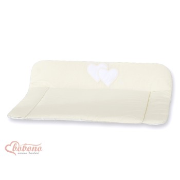Soft changing mat- Hanging Hearts cream
