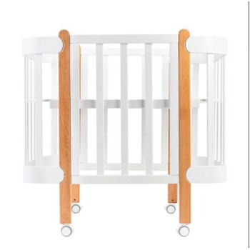 ΒΡΕΦΙΚΗ ΚΟΥΝΙΑ ANTI-REFLUX NIKA – ΛΕΥΚΟ ΜΕ ΞΥΛΙΝΑ ΠΟΔΙΑ