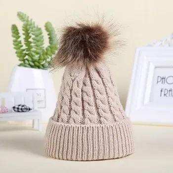 Beanie Knitted With Pompon - Beige