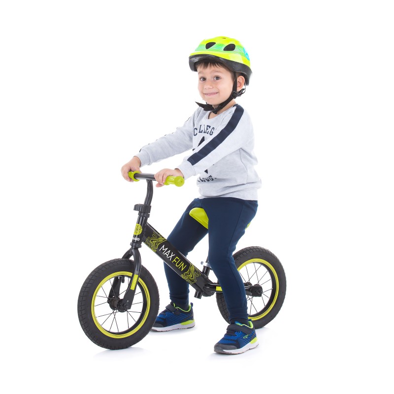 Balance toy on wheels Max Fun green
