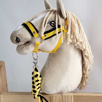 Σετ Αξεσουάρ για Hobby Horse: Καπίστρι A3 με Μαύρο Γουνάκι + Ιμάντας από Κορδόνι με Κλιπ - black-yellow