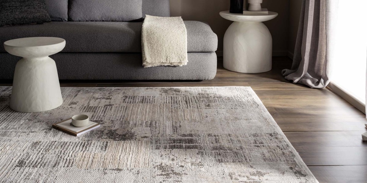 Πότε Στρώνουμε τα Χαλιά στο Σπίτι: Οδηγός για την Ιδανική Στιγμή. Τα 5 Tips